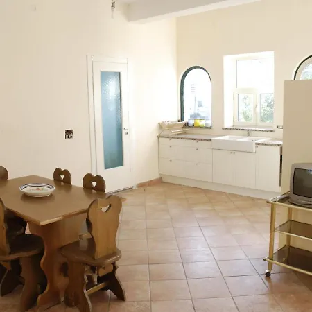 Casa vacanze Cozy Holiday In With Balcony Trecase